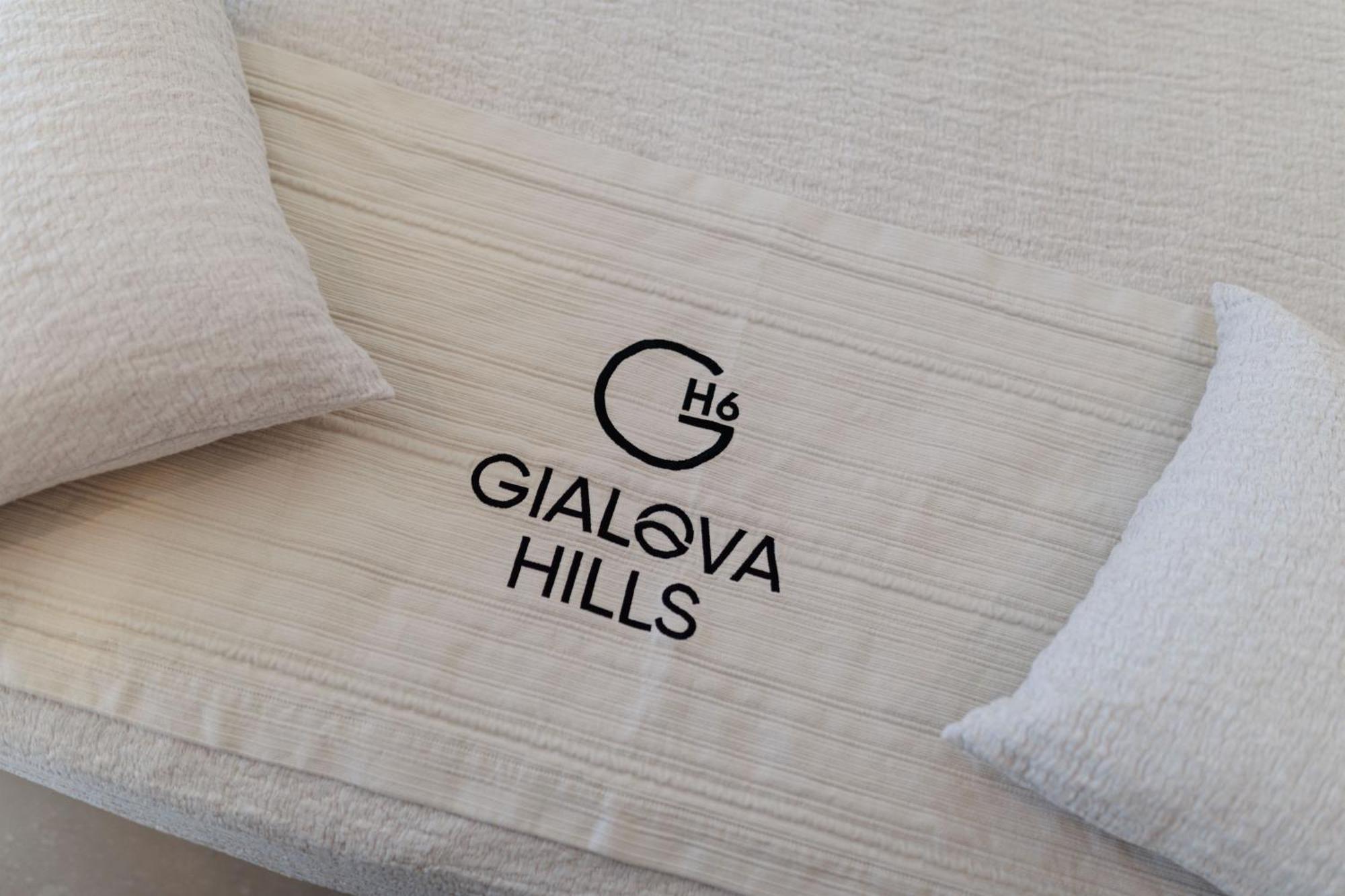 Hills 6 - Luxury With Private Pool גיאלובה